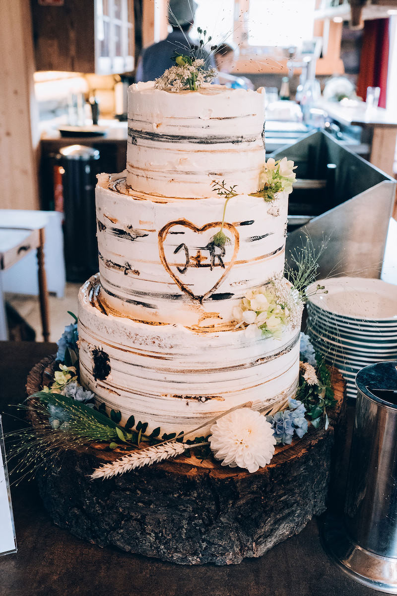 Hochzeitstorte Vintage Rustikal