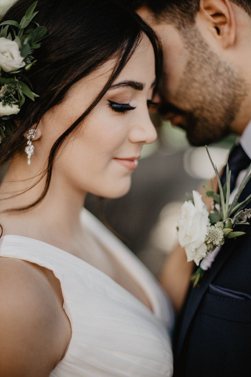 Brautfrisur, Brautfrisur Ideen, Brautaccessoires, Brautschmuck, Brautmake-up, Make-up Hochzeit, Styling Hochzeit, Hochzeitsstyling Braut