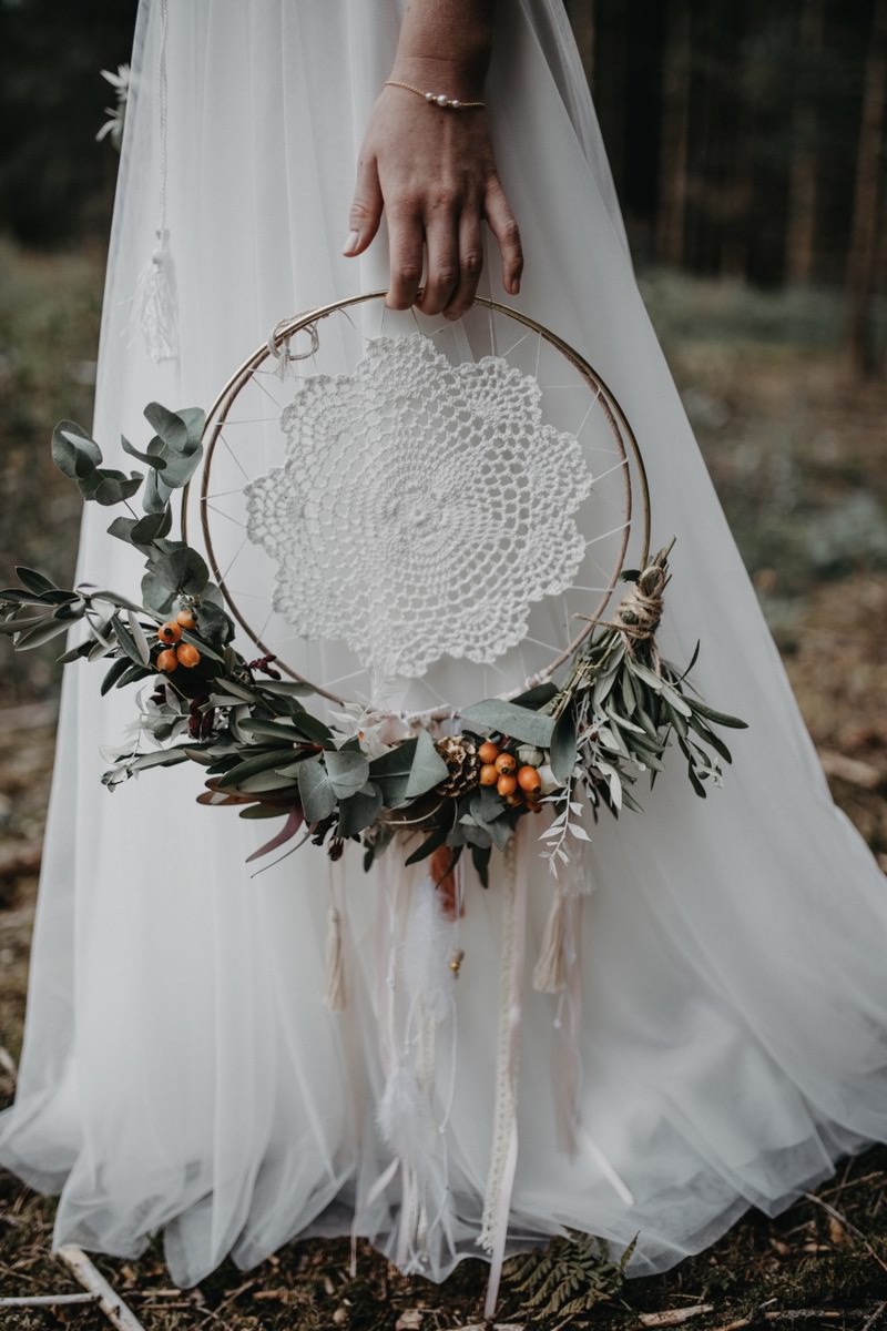 Brautstrauß Blumenreifen Boho Spitze