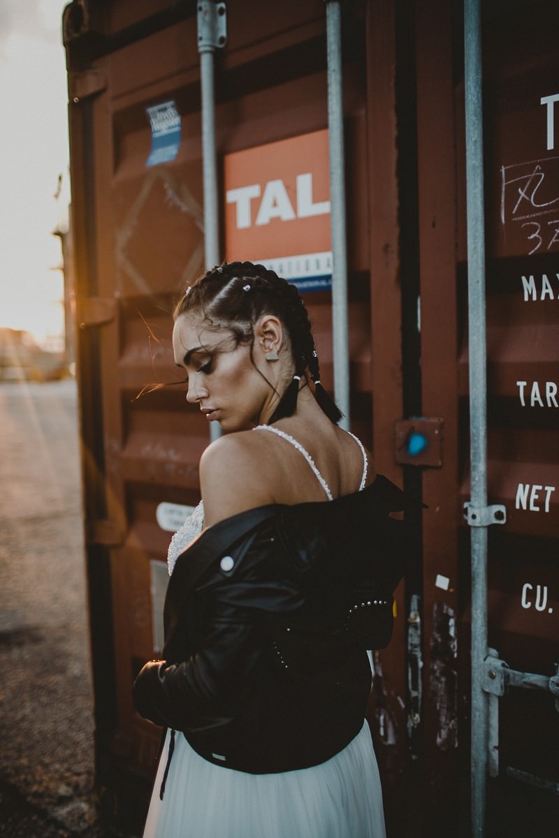 Brautfrisur Ideen, Brautaccessoires, Brautschmuck, Brautmake-up, Make-up Hochzeit, Styling Hochzeit, Hochzeitsstyling Braut, Flowercrown Hochzeit, Flowercrown Braut, Blumenschmuck Brautfrisur