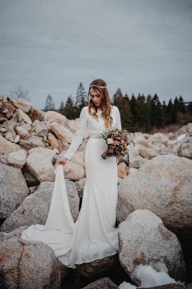 Brautkleid Boho, Langarm Brautkleid, White One Bridal