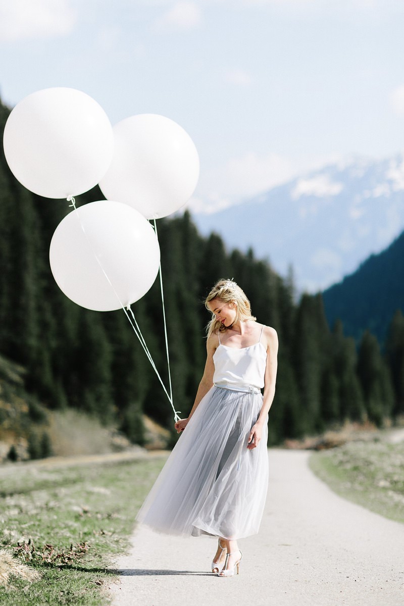 Brautkleid noni Mode, Brautmode Mix & Match, Tüllrock grau