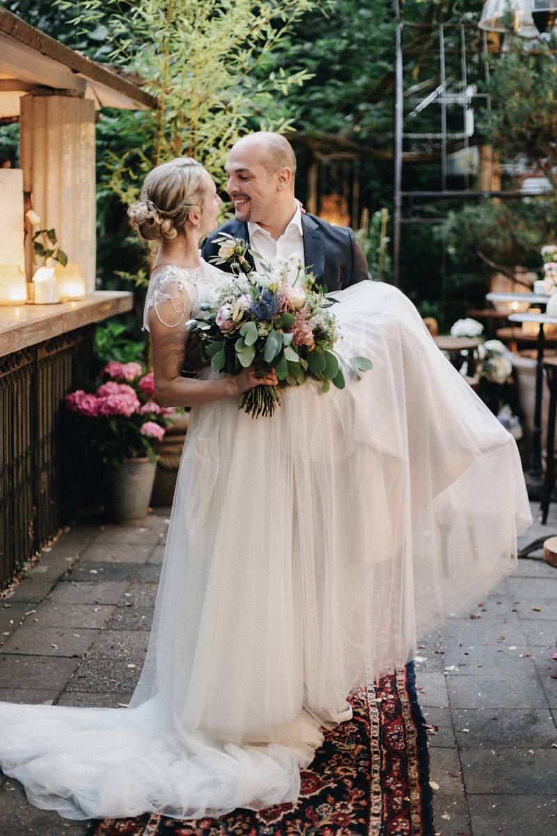 Brautkleid Rara Avis, I am Yours Shop