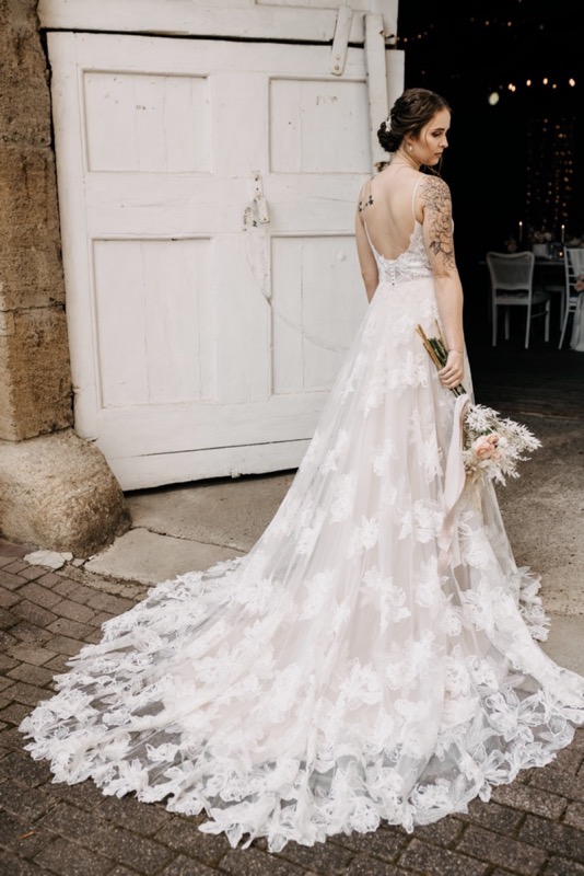 Brautkleid, Brautmode, Schleppe