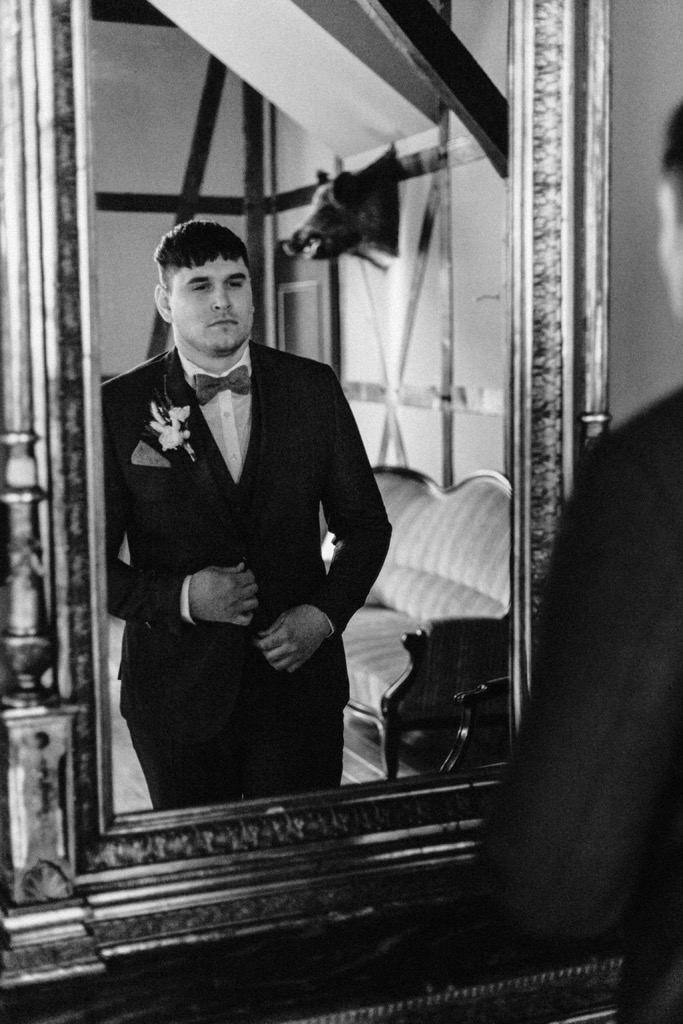 Tradition trifft auf Moderne bei dieser Modern Vintage Scheunenhochzeit in Pastelltönen, Beige, Nude, Sand, Eukalyptus und Mintgrün