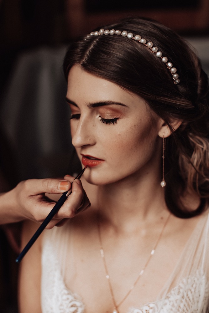 Eine Scheunenhochzeit zum Wohlfühlen mit rustikalem Vintage-Boho Flair in zarten Rosatönen