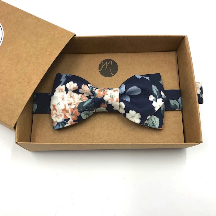 Bräutigam Outfit, Bräutigam Fliege, Fliege Blumenmuster