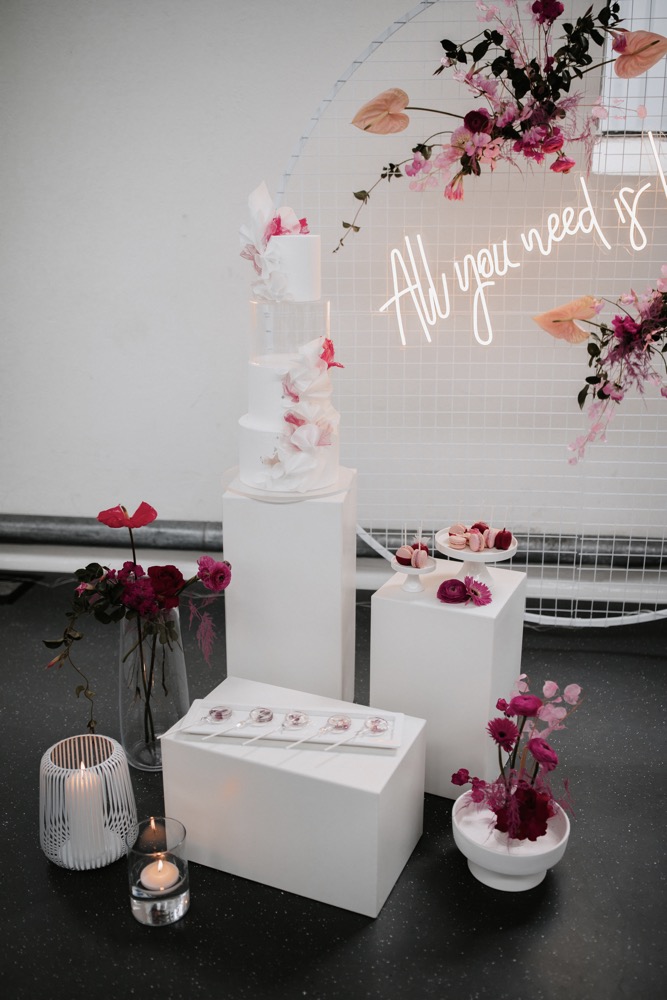 Sweet table Hochzeit, Sweets, Macarons Hochzeit, Hochzeitstorte