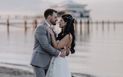 Modern Maritime – Eine maritime Hochzeit im modern-cleanen Look am Timmendorfer Strand