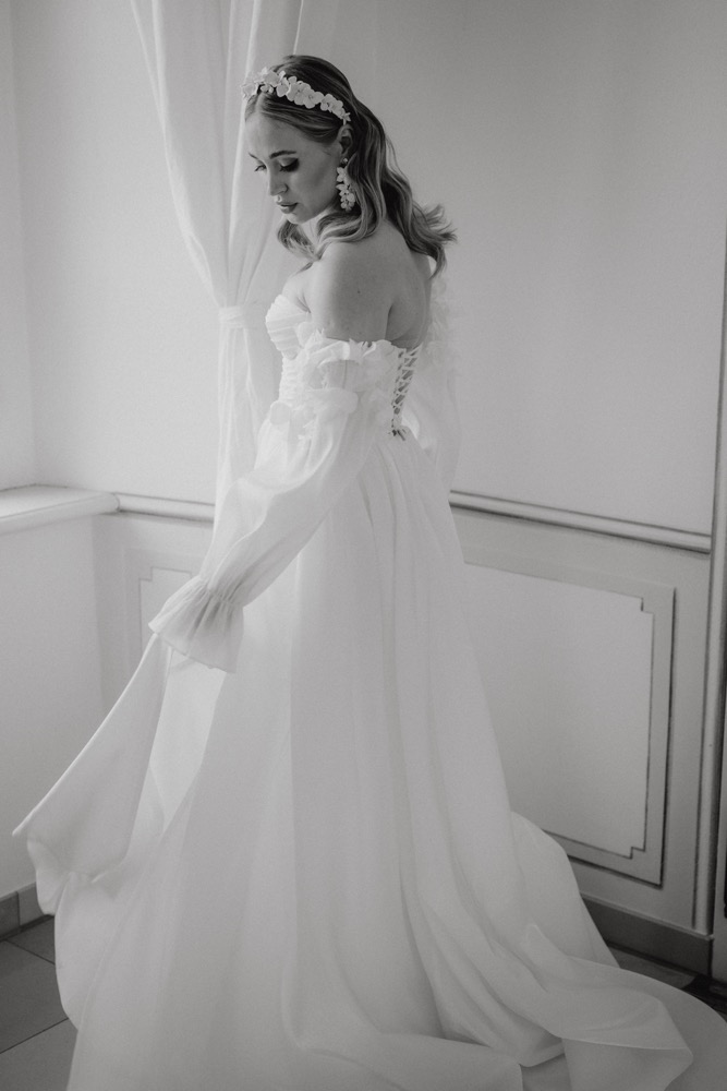 Modern Romance Hochzeit, Bunte Hochzeit, Bunte Schlosshochzeit, Schlösschen Hessellohe