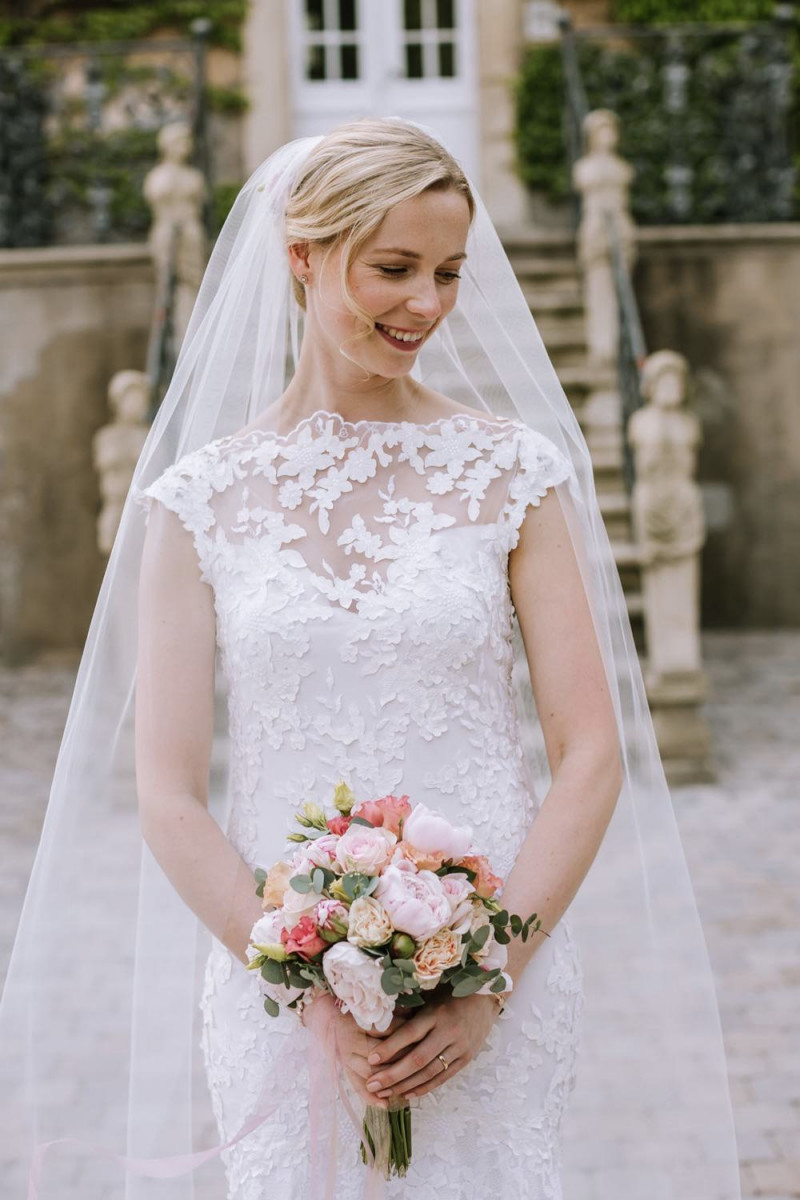 Brautfrisur Ideen, Brautaccessoires, Brautschmuck, Brautmake-up, Make-up Hochzeit, Styling Hochzeit, Hochzeitsstyling Braut, Flowercrown Hochzeit, Flowercrown Braut, Blumenschmuck Brautfrisur