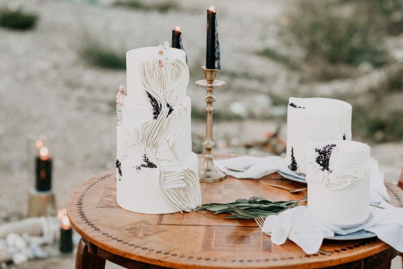 Hochzeitstorte Boho Fondant Weiß