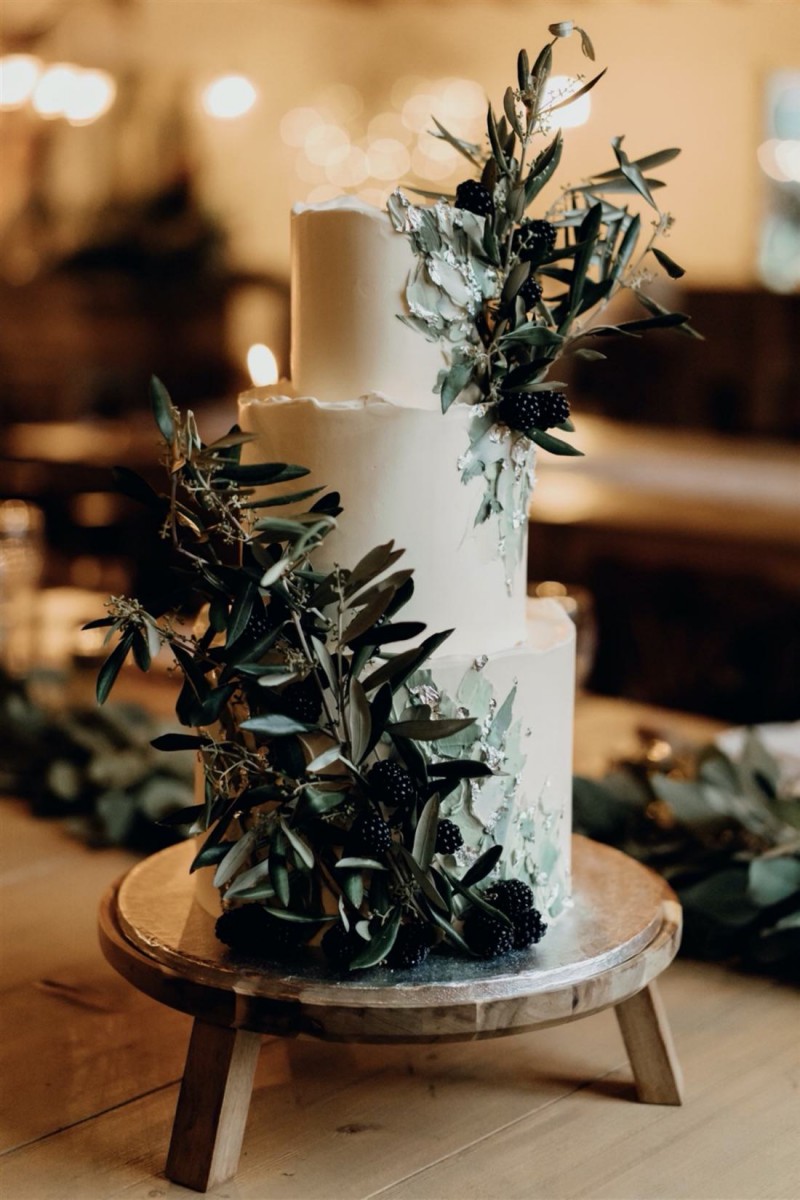 Hochzeitstorte Boho Greenery Fondant