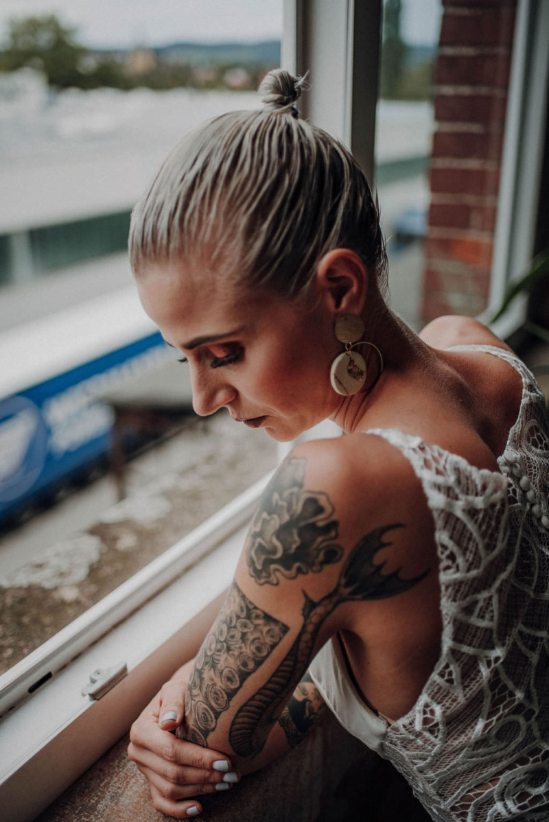 Brautfrisur, Brautmake-up, Sleek Look Hochzeit