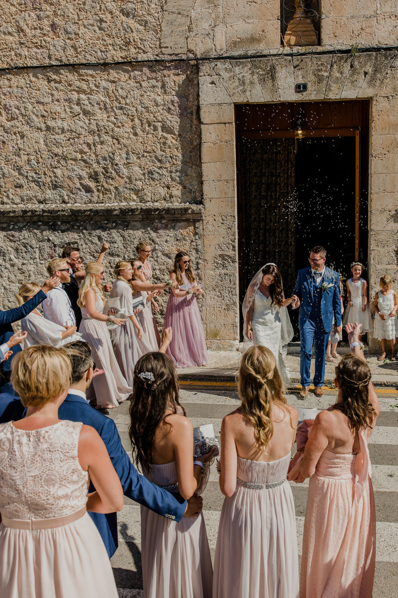 Die Mallorca Hochzeit von Laura und Krissi in einer Mallorca Finca, samt kirchlicher Trauung in der Kathedrale in Caimari Mallorca Hochzeit, Hochzeit auf Mallorca, Heiraten auf Mallorca, Caimari Finca Hochzeit, Heiraten in Caimari Mallorca, Kathedrale Mallorca, Kirchliche Trauung, Traumhochzeit