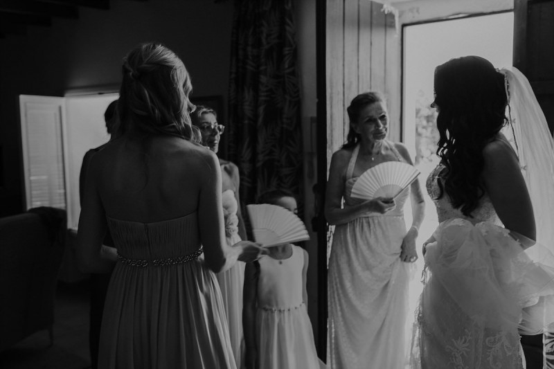 Die Mallorca Hochzeit von Laura und Krissi in einer Mallorca Finca, samt kirchlicher Trauung in der Kathedrale in Caimari Mallorca Hochzeit, Hochzeit auf Mallorca, Heiraten auf Mallorca, Caimari Finca Hochzeit, Heiraten in Caimari Mallorca, Kathedrale Mallorca, Kirchliche Trauung, Traumhochzeit