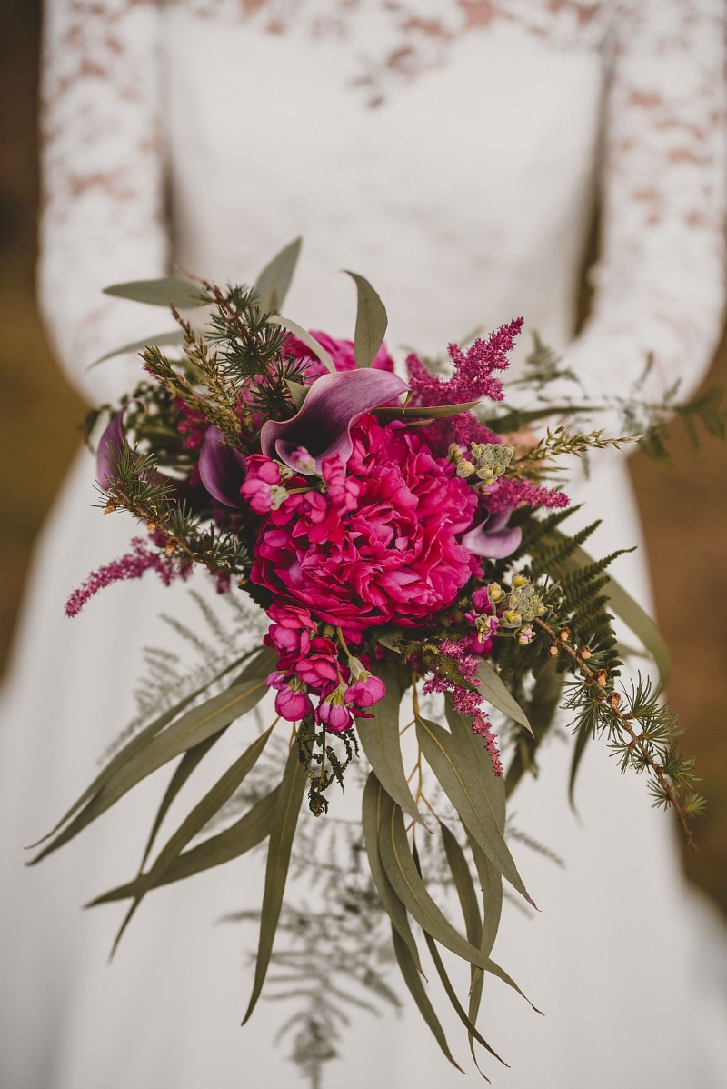 Brautstrauß Boho Rot-Pink