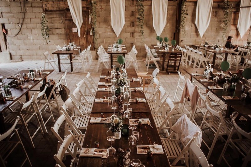 Tischdekoration Hochzeit, Hochzeitsdekoration, Scheunenhochzeit. Vintagehochzeit