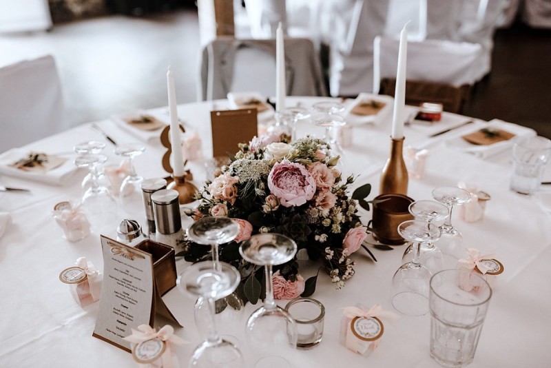 Tischdekoration Hochzeit, Hochzeitsdekoration, Blumendeko, Tischblumen