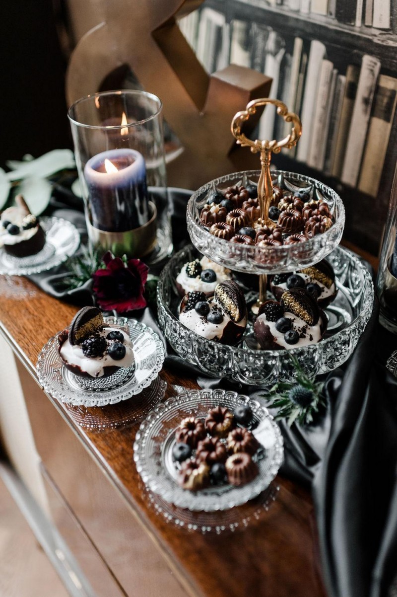 Sweet Table, Mini Donuts, Moody Hochzeit