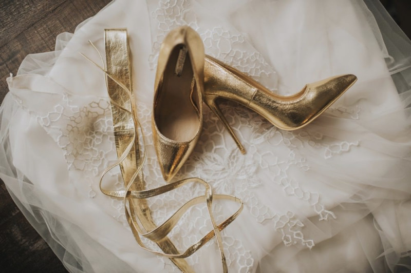 Brautschuhe Gold