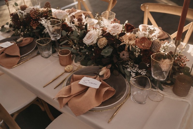 Tischdekoration Bohohochzeit, Tischdeko Herbsthochzeit, Gewächshaus Hochzeit