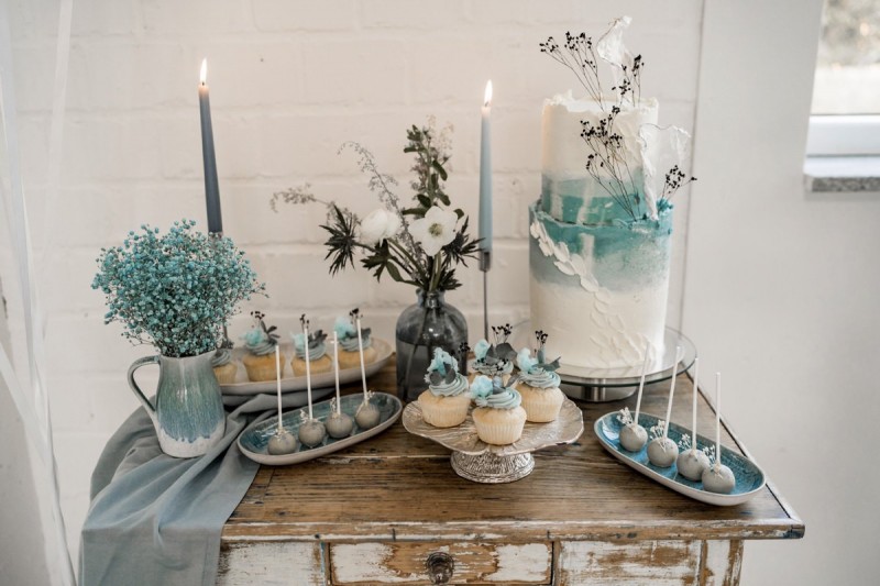 Sweet Table, Hochzeitsfarbe Blau, Törtchen, Cupcakes, Cakepops