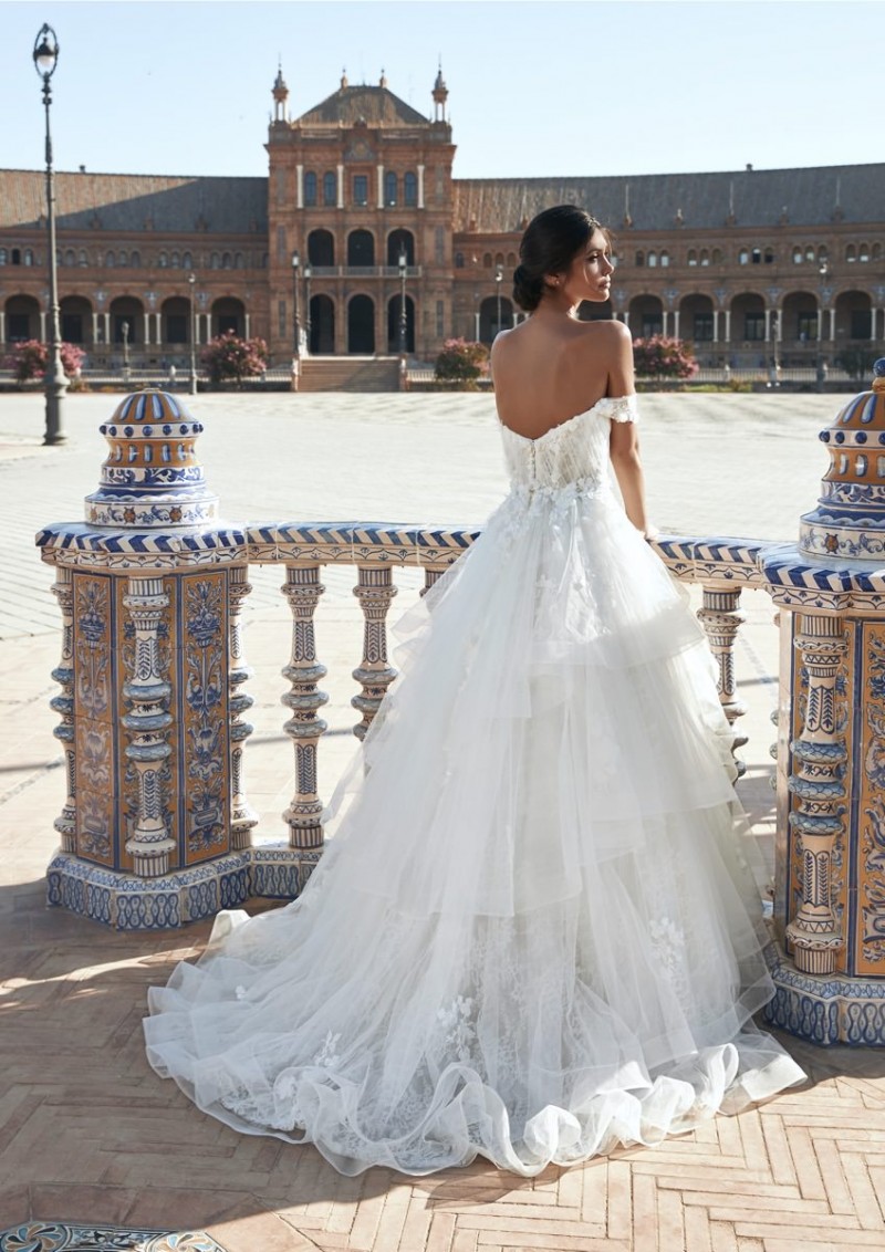 Brautkleid von Pronovias