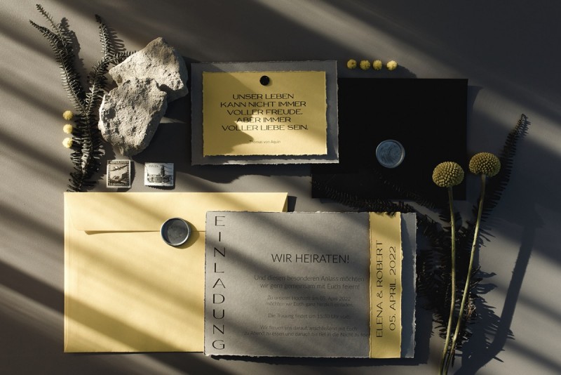 Hochzeitspapeterie in der Pantone Farbe 2021, Gelb, Grau und Schwarz