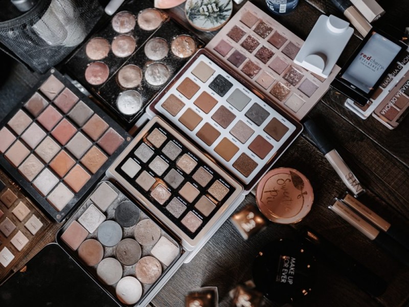 Eine Industrial Hochzeit in Schwarz und Weiß