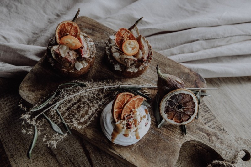 Inspiration einer Bohohochzeit wie in der Toskana in Terrakotta und Sandtönen