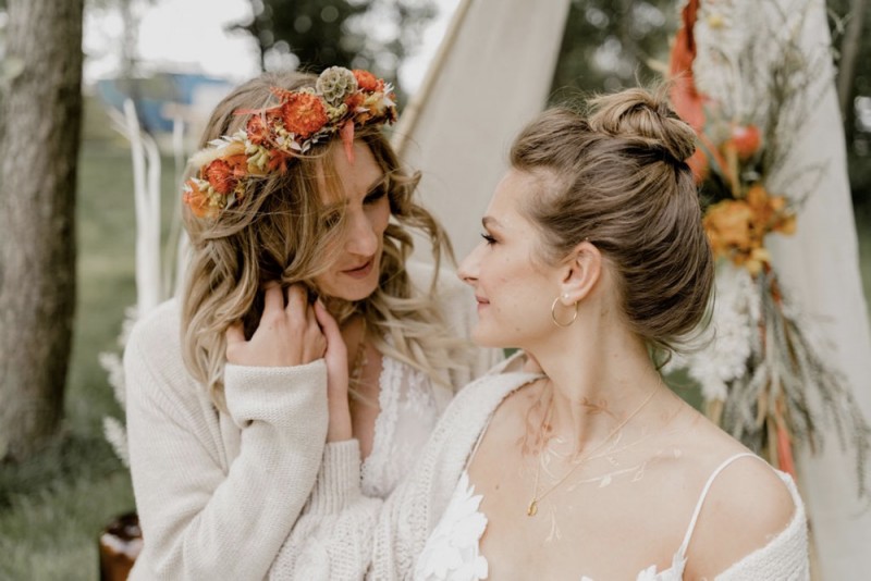 Sommerliche Bohohochzeit Festival im Grünen