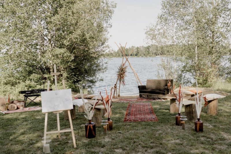 Sommerliche Bohohochzeit Festival im Grünen