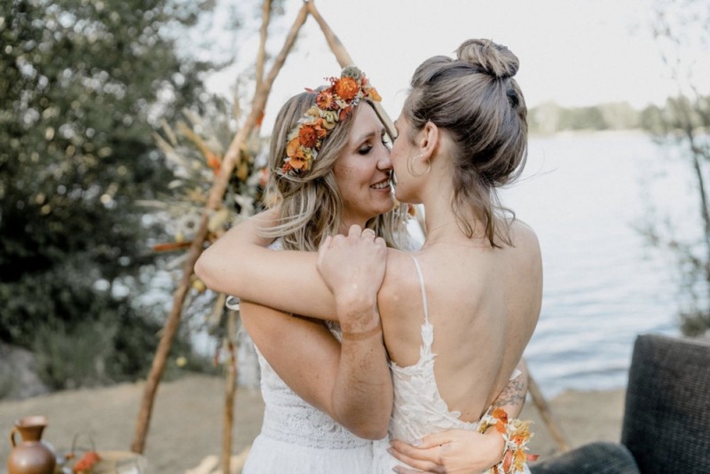Sommerliche Bohohochzeit Festival im Grünen