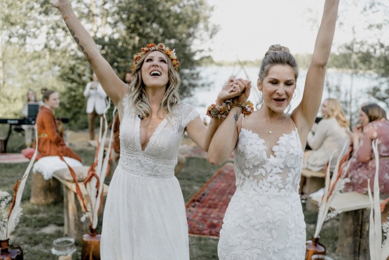 Sommerliche Bohohochzeit Festival im Grünen