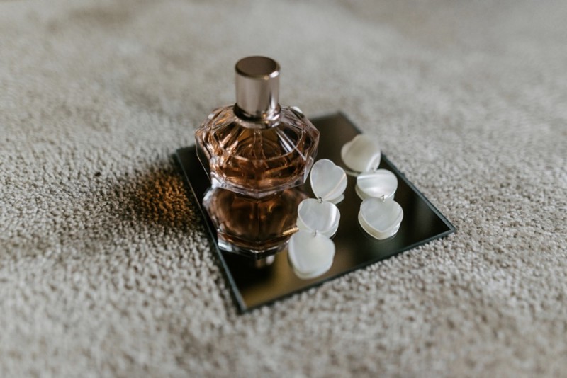 Eine moderne Sommerhochzeit im Greenery Stil im schönen Schlossgut Gross Schwansee