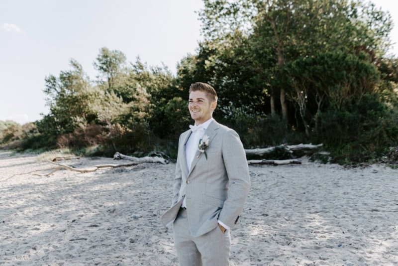 Eine moderne Sommerhochzeit im Greenery Stil im schönen Schlossgut Gross Schwansee