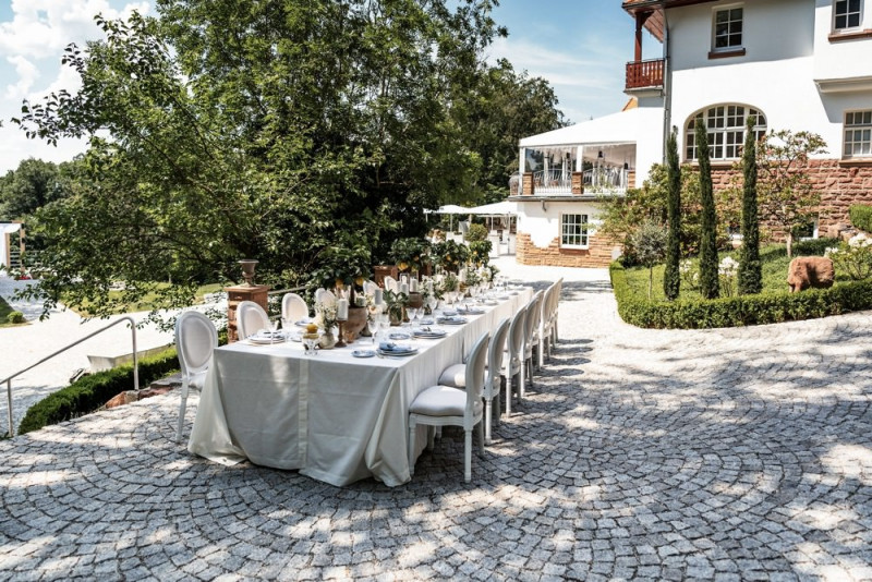 Eine sommerliche Toskana Hochzeit mit Zitrusfrüchten im Hoher Darsberg