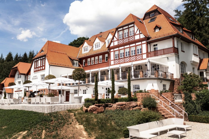 Eine sommerliche Toskana Hochzeit mit Zitrusfrüchten im Hoher Darsberg