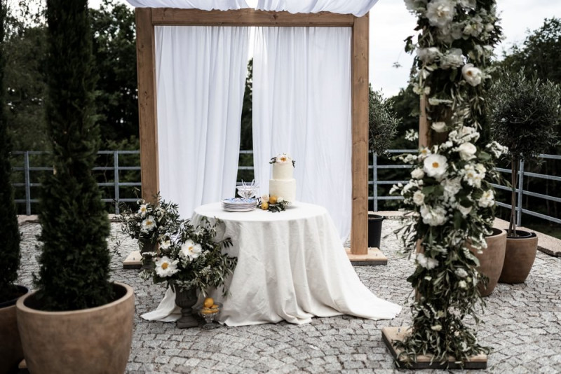 Eine sommerliche Toskana Hochzeit mit Zitrusfrüchten im Hoher Darsberg
