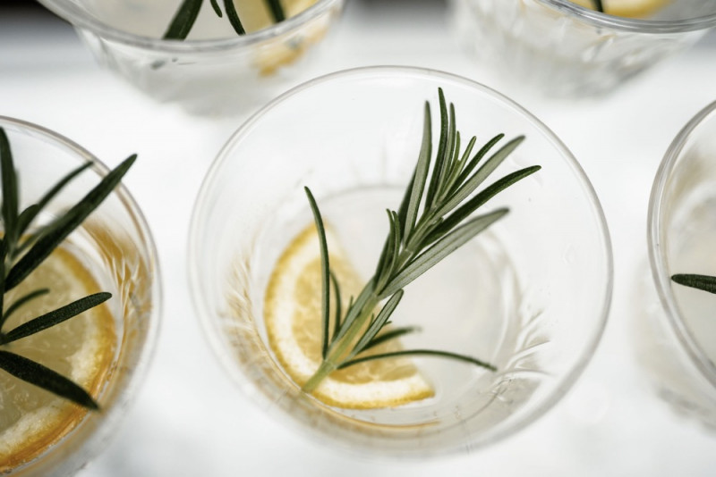 Eine sommerliche Toskana Hochzeit mit Zitrusfrüchten im Hoher Darsberg