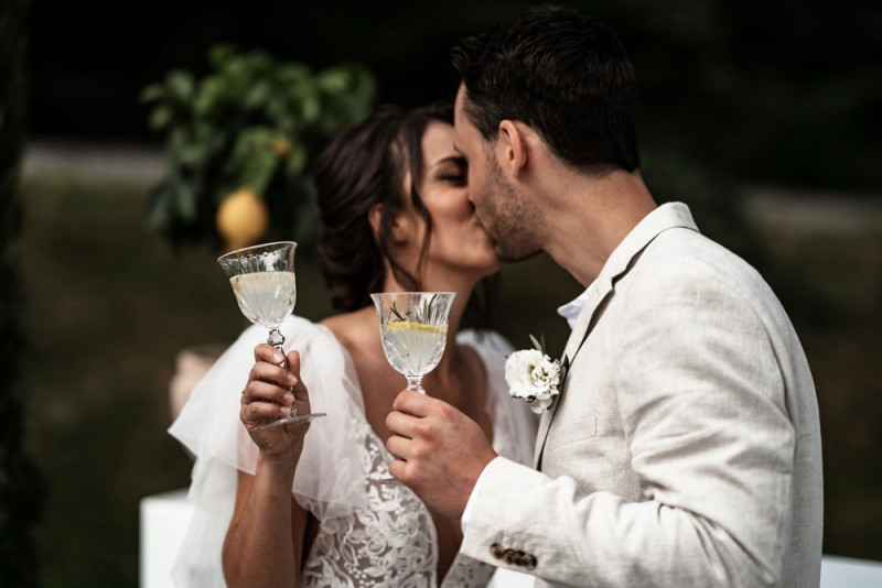 Eine sommerliche Toskana Hochzeit mit Zitrusfrüchten im Hoher Darsberg