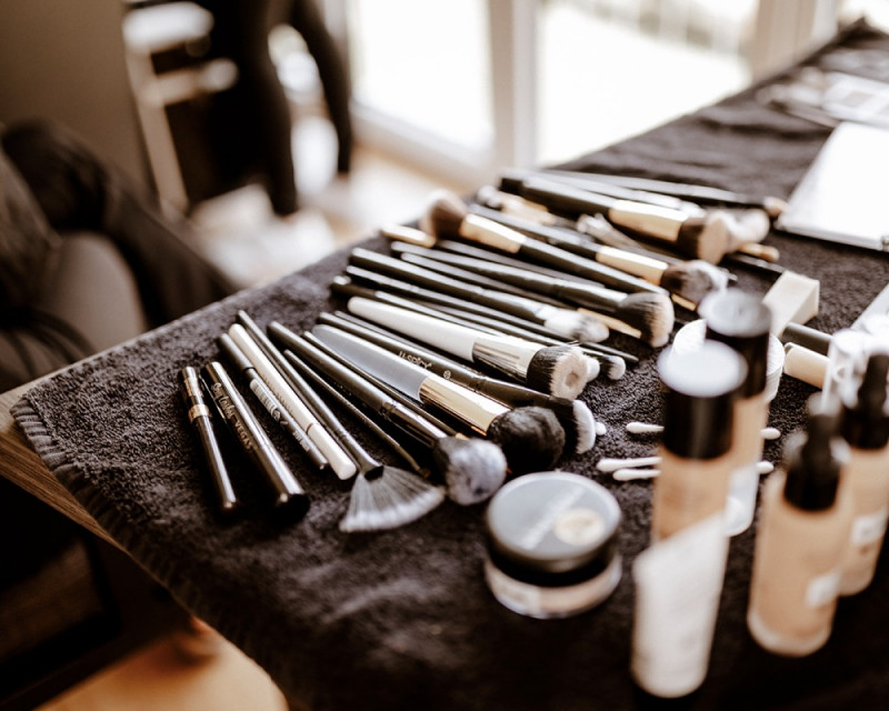 Eine atemberaubende Bohohochzeit im Boho Glam Stil in feinen Nudetönen, strahlendem Weiß und zartem Blush