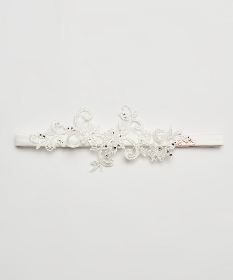 Hunkemöller - Die schönsten Styles wie Kimonos, Pyjamas und Dessous für dein Getting Ready zur Hochzeit oder deine Brautparty mit deinen Brautjungfern