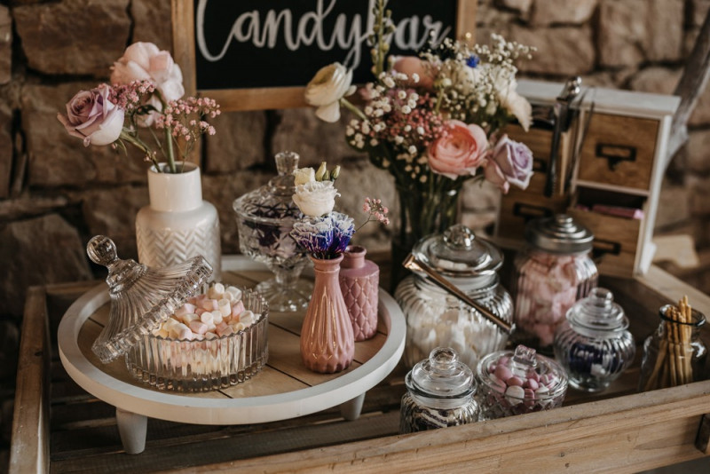 Alpaca meets Fine Art Wedding - Inspiration einer rustikalen Bohohochzeit im Fine Art Wedding Stil mit sommerlichen Pastelltoenen