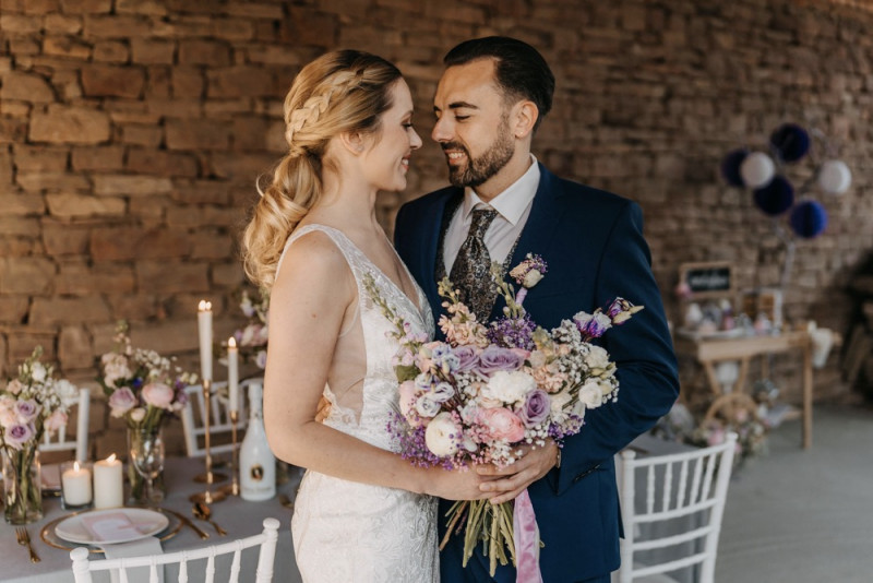 Alpaca meets Fine Art Wedding - Inspiration einer rustikalen Bohohochzeit im Fine Art Wedding Stil mit sommerlichen Pastelltoenen