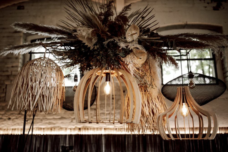 Eine Hochzeit mit rustikalem Farm Charme im Industrial Stil mit Boho-Ibiza Vibes