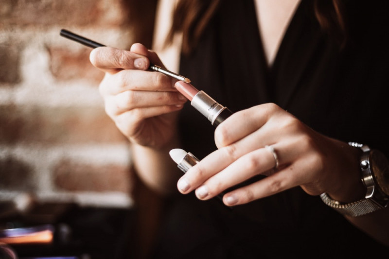 Eine rustikale Bohohochzeit im Freien in den Farben Blush und Grün
