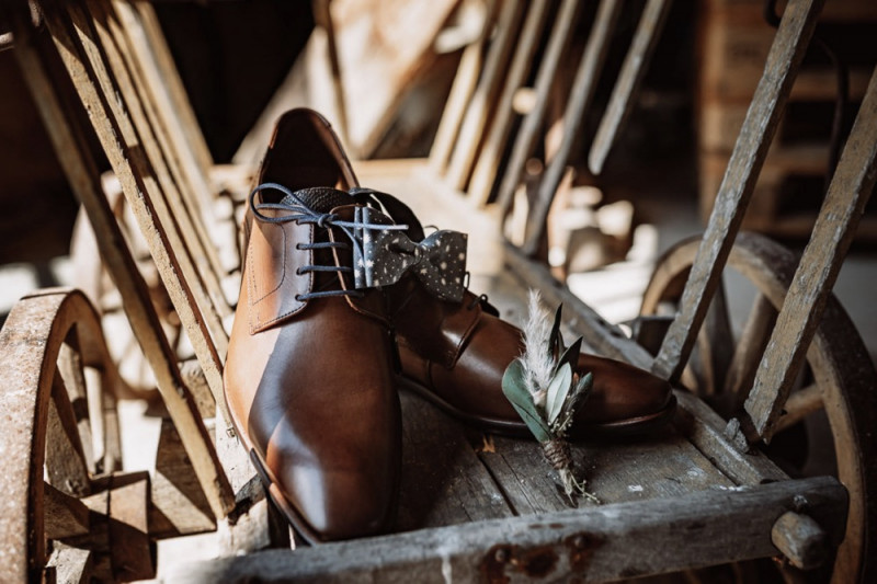 Eine rustikale Bohohochzeit im Freien in den Farben Blush und Grün