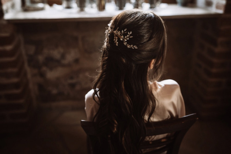 Eine rustikale Bohohochzeit im Freien in den Farben Blush und Grün